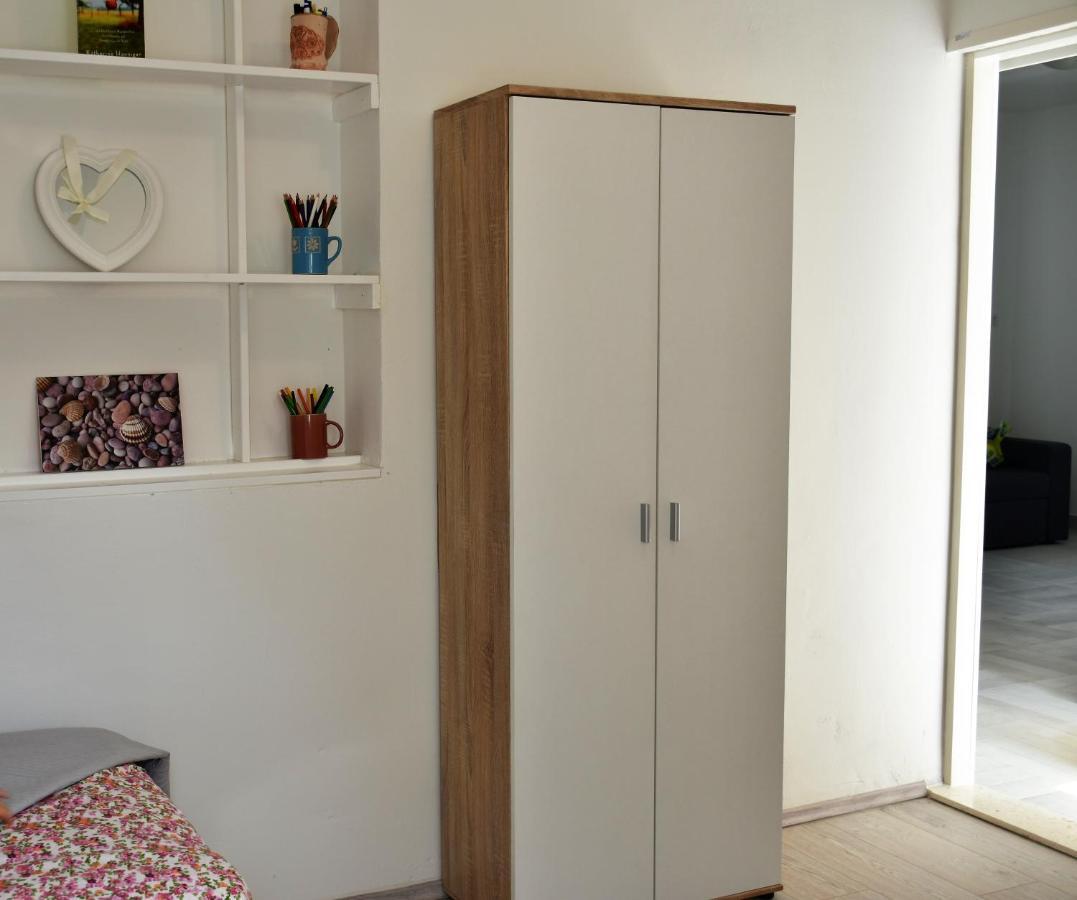 Apartment Meryl Mravince Eksteriør bilde